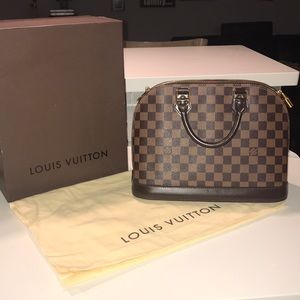 Louis Vuitton Alma Damier NM
